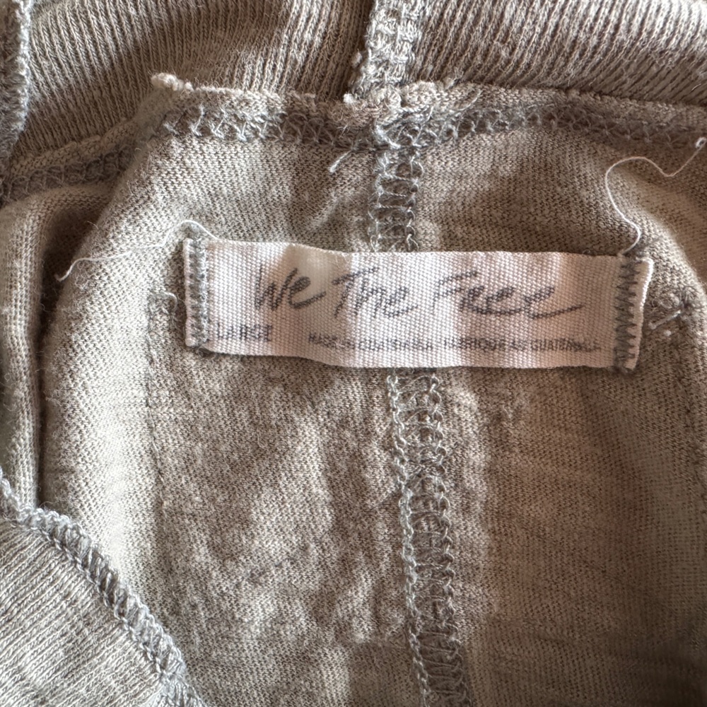 FLAWED - We The Free -‎ Xena Turtleneck Muscle Tank - Picture 8 of 9